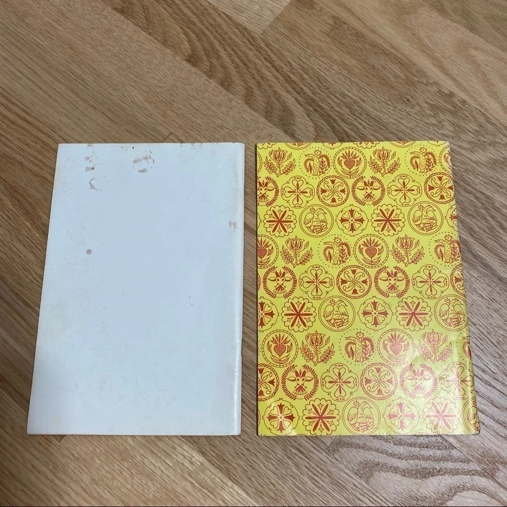 Vintage Dutch Cook Book Bundle Edna Ely Heller 1960 Revised Volume II Red Yellow